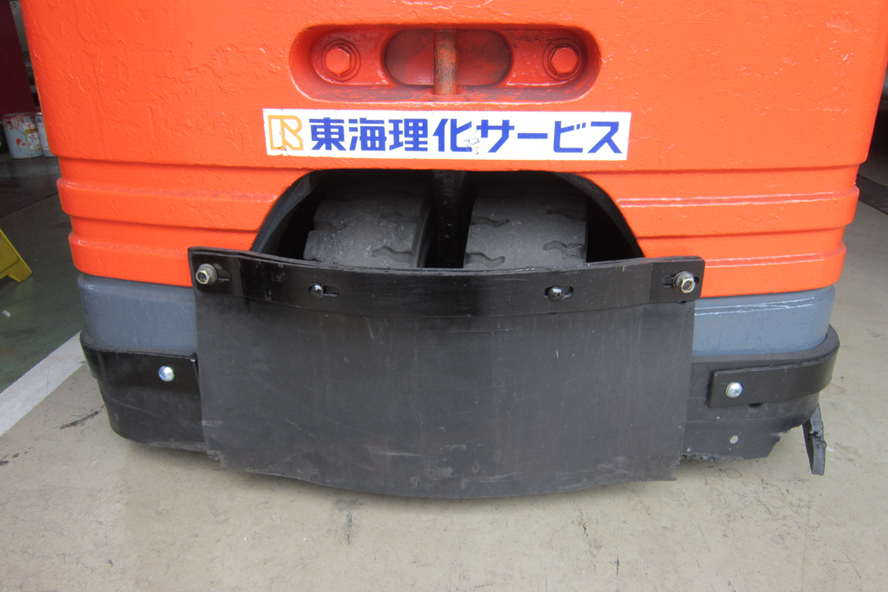 オートサービス事業 東海理化サービス 物流センター国内運送 海外輸送の物流事業とオートサービス事業 保険事業 理化トランスポート 理化クリーン